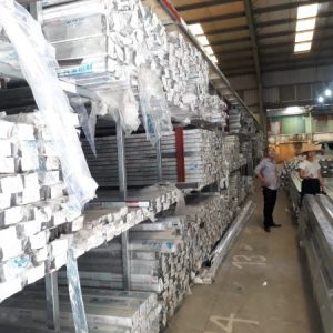 Nhôm Mới Yangli Dày 1.4mm