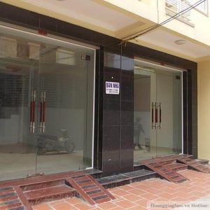 cửa kính bản lề sàn 08