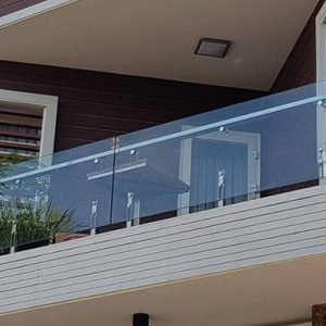 lan can kính cường lực 03