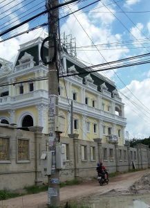 Cua Nhom Xingfa Nhap Khau 03 (1)