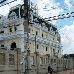 Cua Nhom Xingfa Nhap Khau 03 (1)