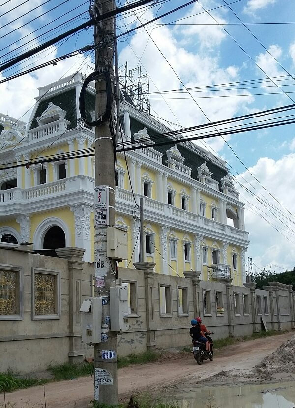 Cua Nhom Xingfa Nhap Khau 03 (1)