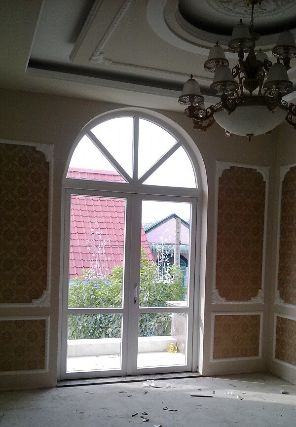 Cua Nhom Xingfa Nhap Khau 07 (1)
