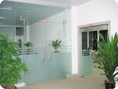 Cua Ban Le San 04 (1)