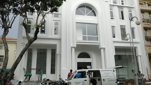 Cua Nhom Xingfa Uon Vom 01 (1)